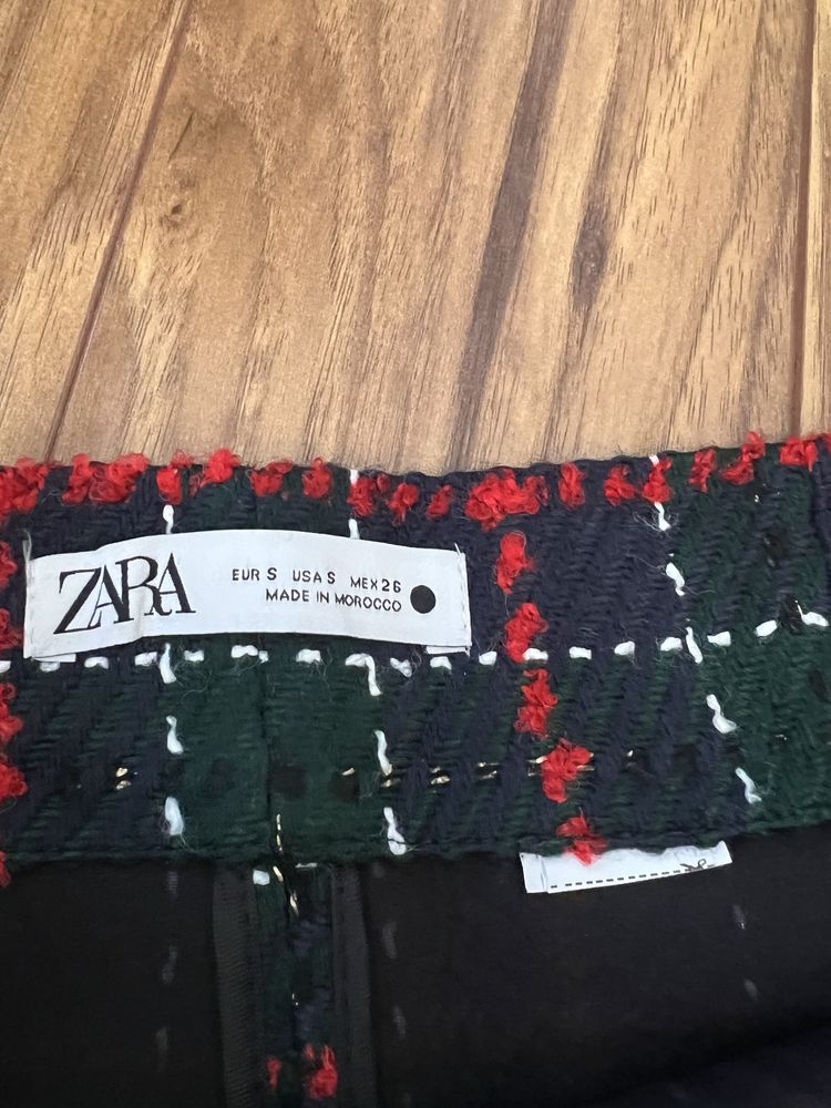 Tweed пола Zara