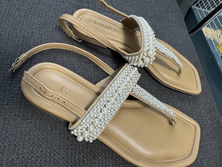 Сандали Primark с перли