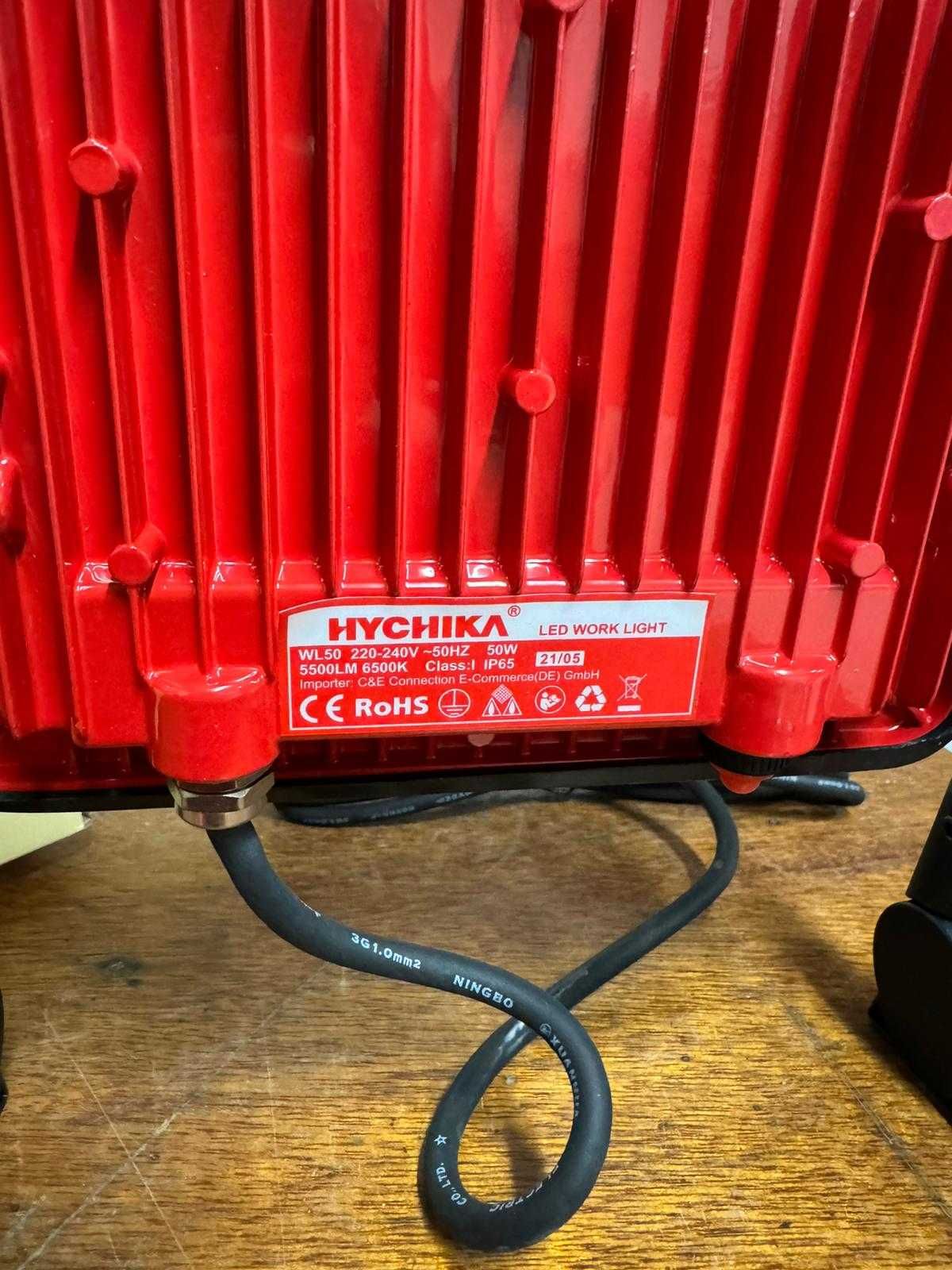 Lampa 50 W HYCHIKA