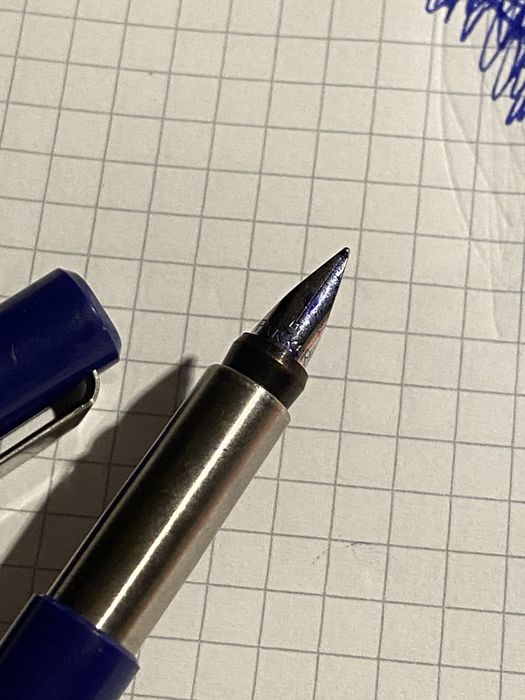 Stilou Parker Albastru+10 Rezerve negre/albastre