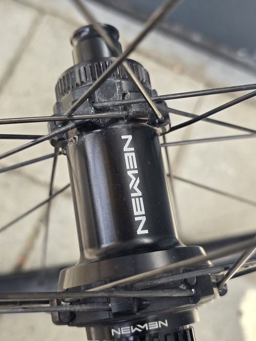 Vând roți pe 29" Newmen