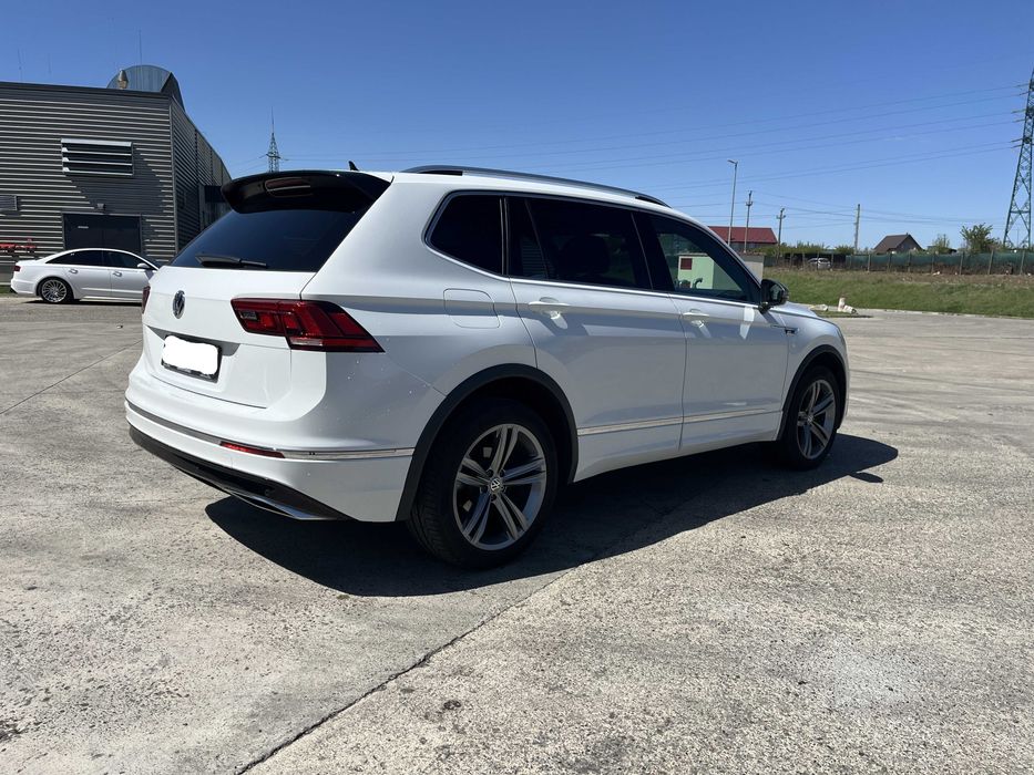 Volkswagen Tiguan Allspace 2xR-Line 2.0TDI 150CP DSG Virtual MatrixLED