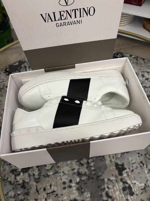 Vand Pantofi Valentino Garavani