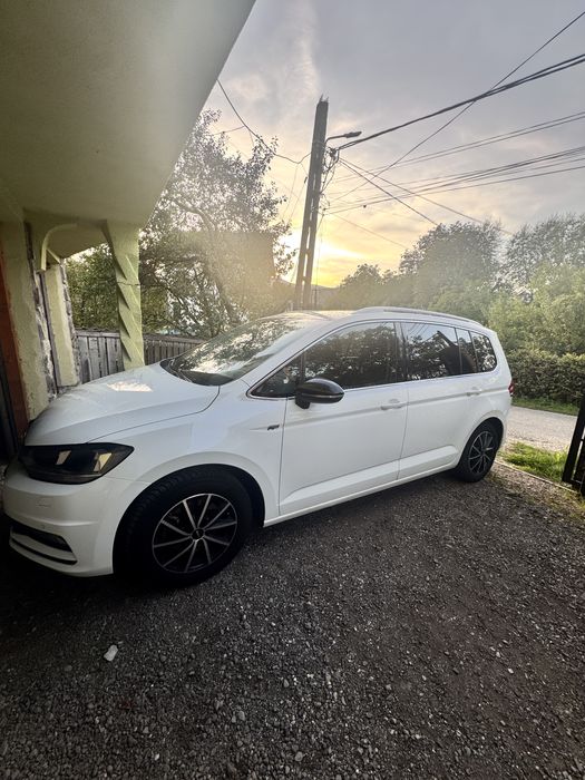 Volkswagen Touran 2.0 TDI R Line