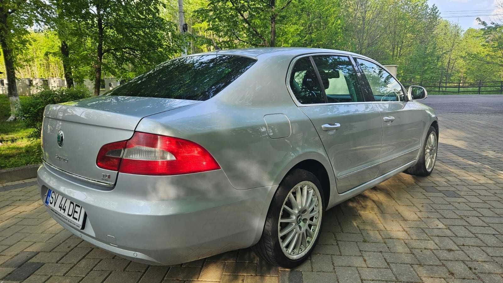 Skoda Superb 2.0 TDI, 140CP, Automata