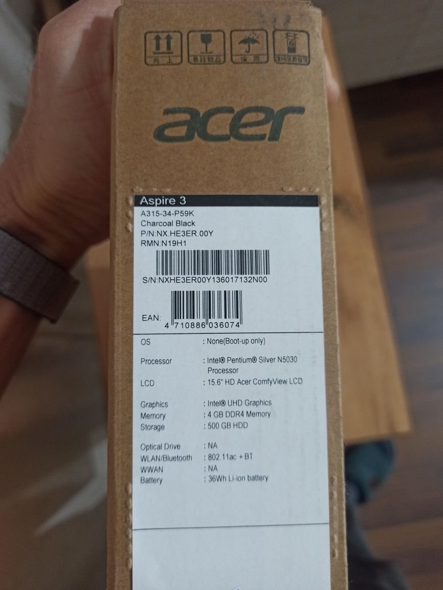 Почти новый ноутбук Acer 9 поколения