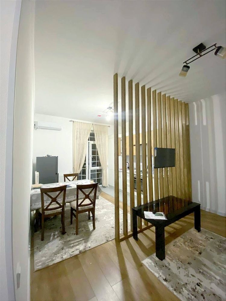 Кизларга квартира.Факат кизларга
