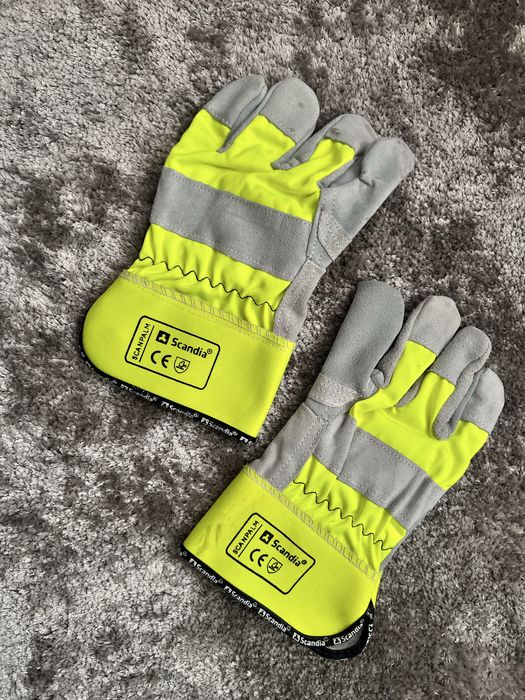 Mănuși cu palmă din piele