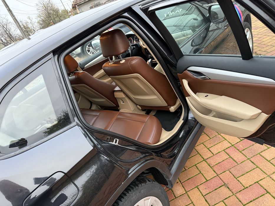 X1 Automat Xdrive  2010