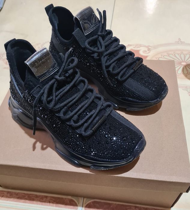 Adidasi steven madden nr 37