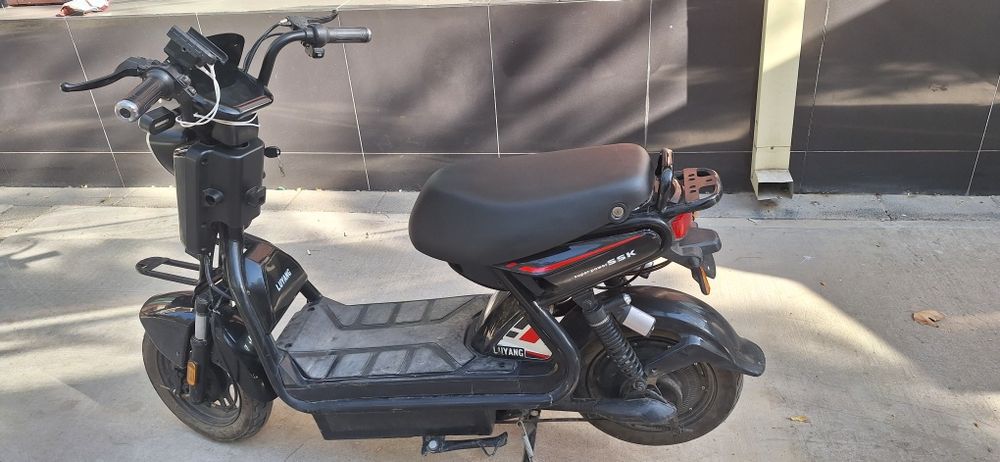 Elektr skuter sotiladi