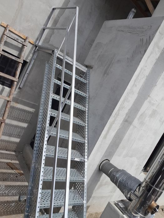 Scări metalice galvanizate la orice demisiune asiguram transport ori u