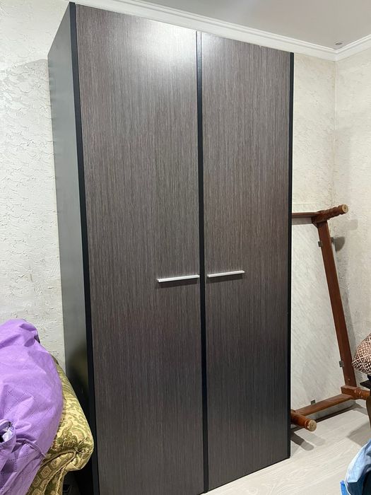 Продается шифоньер двухдверный, франт