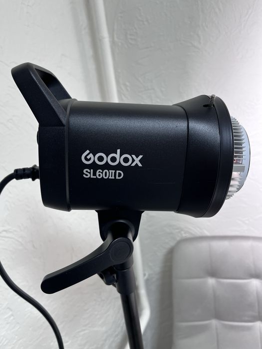 Постоянный свет Godox SL60IID