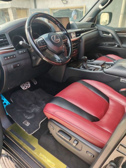 Lexus lx570 full option sotiladi