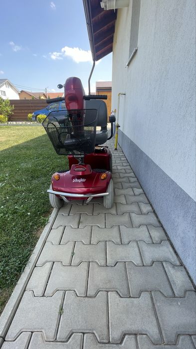 Scuter persoane cu dizabilitati