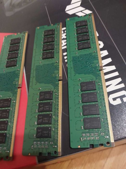 16GB (2x8) DDR4 Crucial. 2133Mhz, CL15