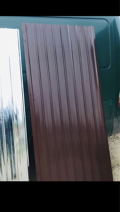 Tablă cutată maro mat de 0,40 la 2mX90cm (oferim montaj)