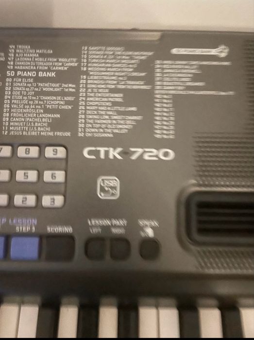 Orga Casio CTK 720