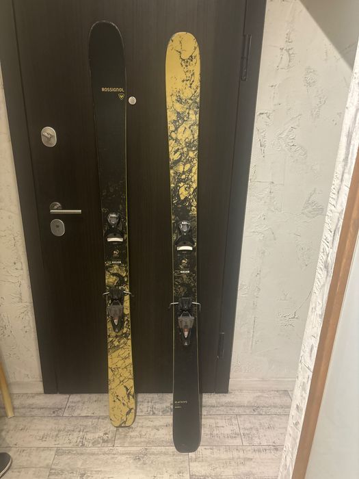 Ски Rossigniol sender Ti