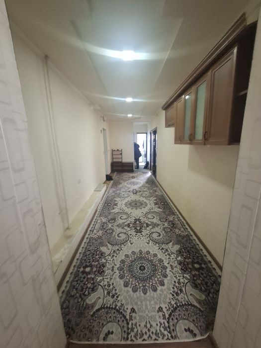 Arenda kvartira Yashnabod tumani Olmos metro oldida 2xona  oilaga beri