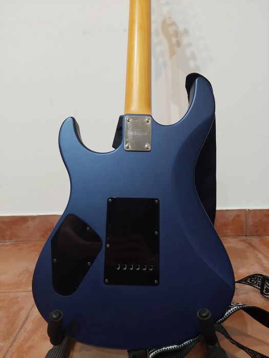 Yamaha Pacifica 612 VIIX Matte Silk Blue stare foarte bună PACK