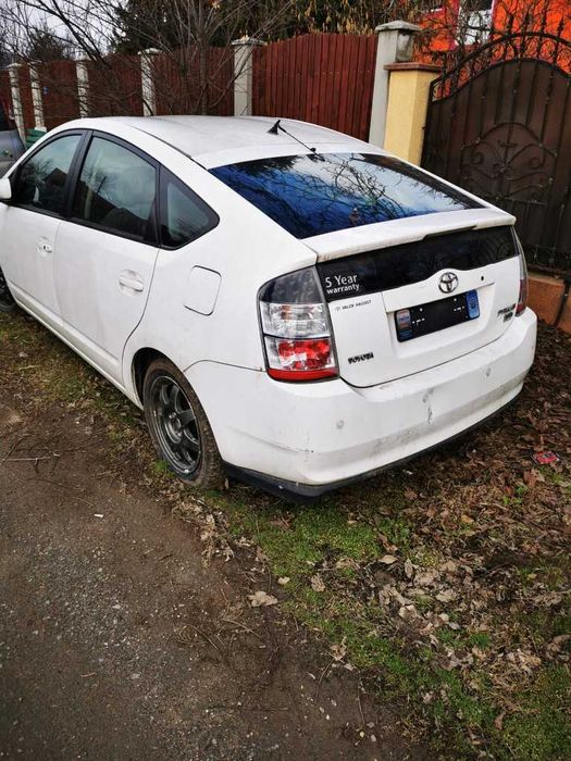 Piese auto din Dezmembrari pt Toyota Prius Generatia 2 2003-2008