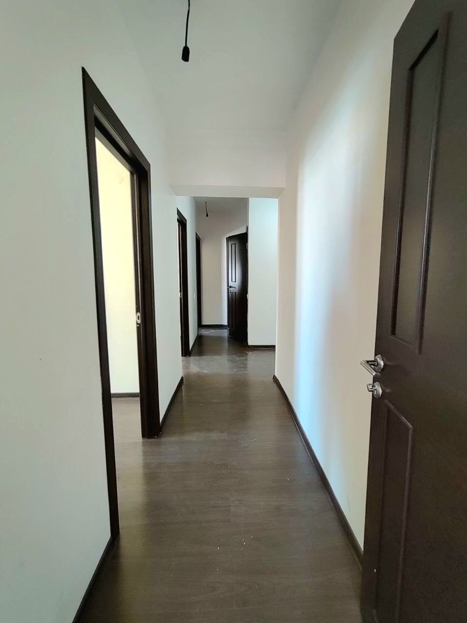 Квартира сотилади. Сергели 3а.  3/7/7.  60м²