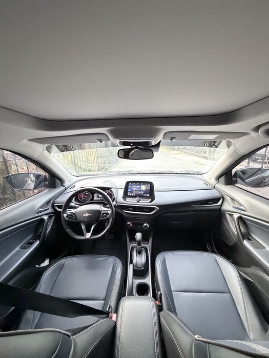 Продаёься Tracker 2 premier