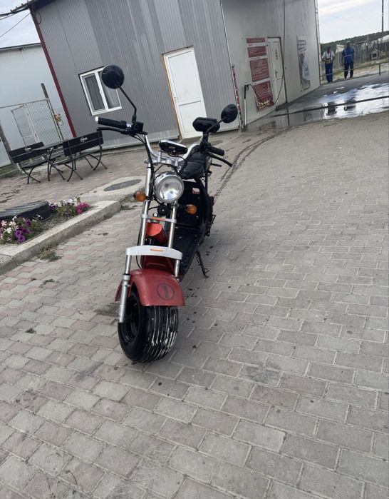 Vand scututer electric