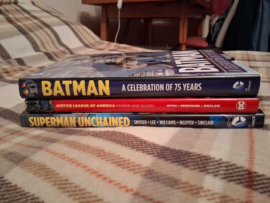 Set 3 volume DC hardcover PREMIUM - Comics/Benzi Desenate