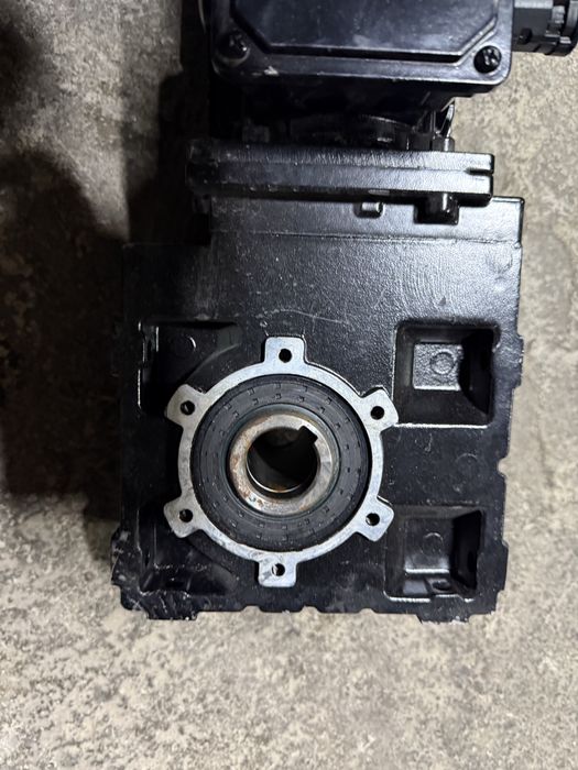 Vand motor cu reductor nou ideal pentru cazan de palinca sau magiun
