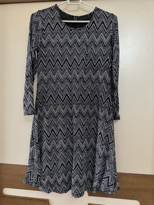 Rochie neagra cu insertii argintii S 36