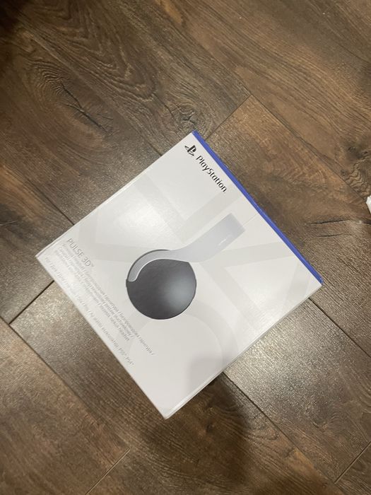 Sony Pulse 3D наушники новые не использовал