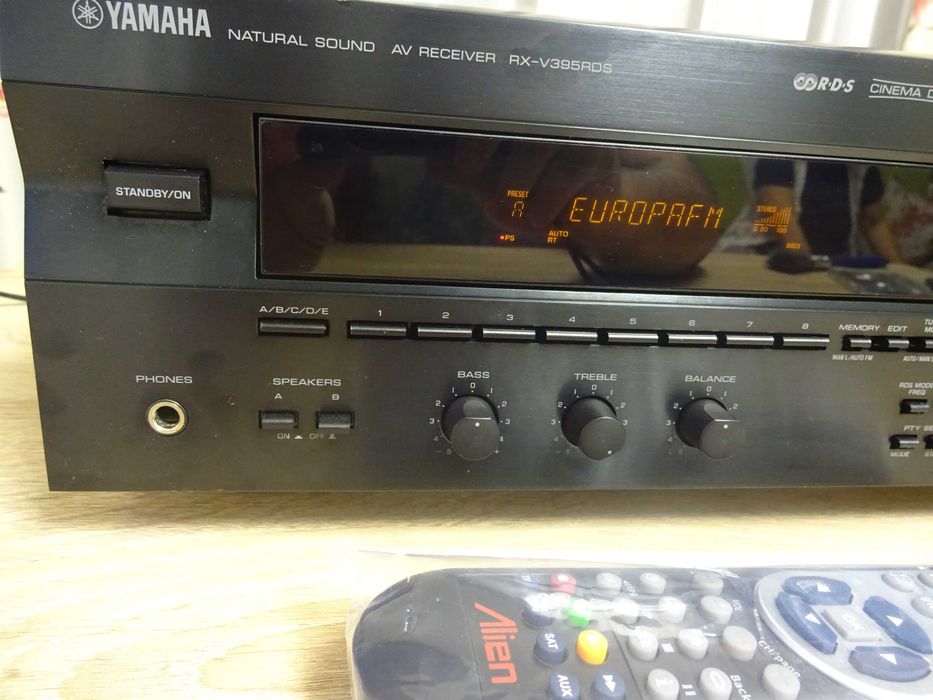 Amplituner Home-Cinema Yamaha RX-V395 RDS