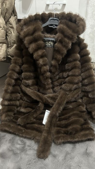 Эко шуба новая 46/48 размер