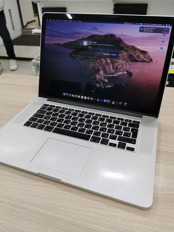 Ноутбук macbook Pro 2012 года 15.6 дюймов