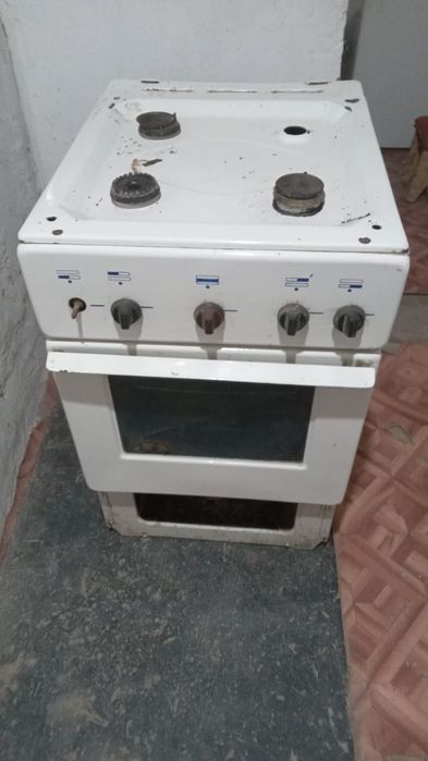 Продам газовая плиту 
Рабочая
Цена договорная