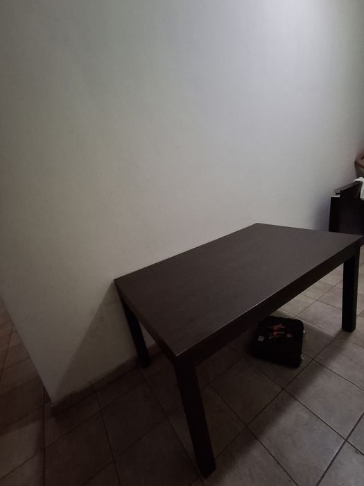 Vând masa maro 160 x 90