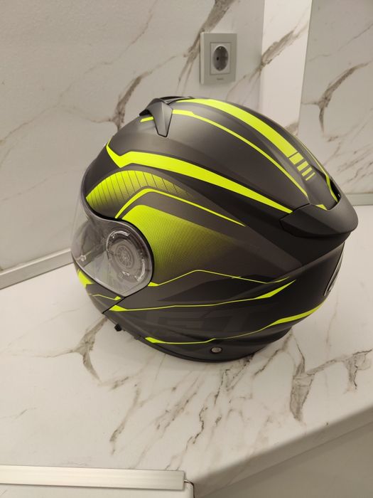 Каска  за мотор black модуларна размер М