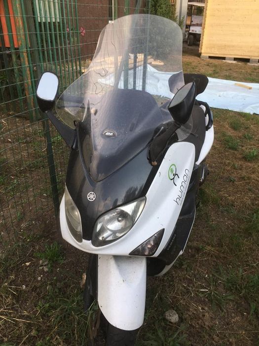 Scuter Yamaha t max