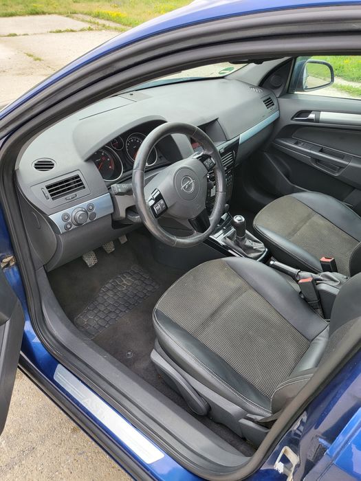 Opel astra h 1.7 facelift 2010