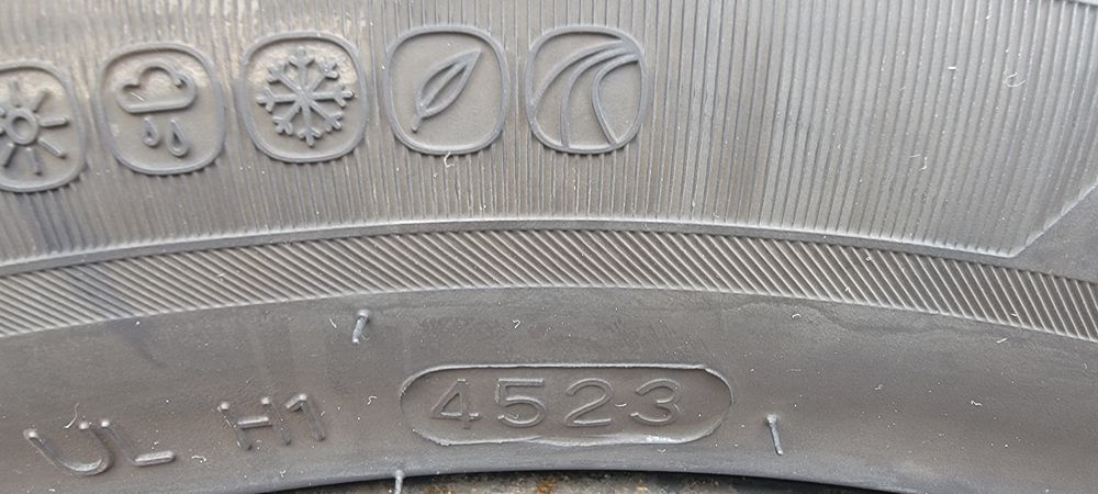 jante otel 16 / roti iarna golf 5,6,7,8,octavia 3,audi a3 (205 55 16)