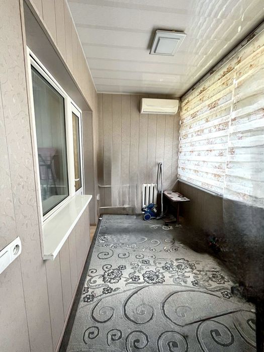 Yashnobod Kadeshva bozori Olmos metro yaqinida kvartira