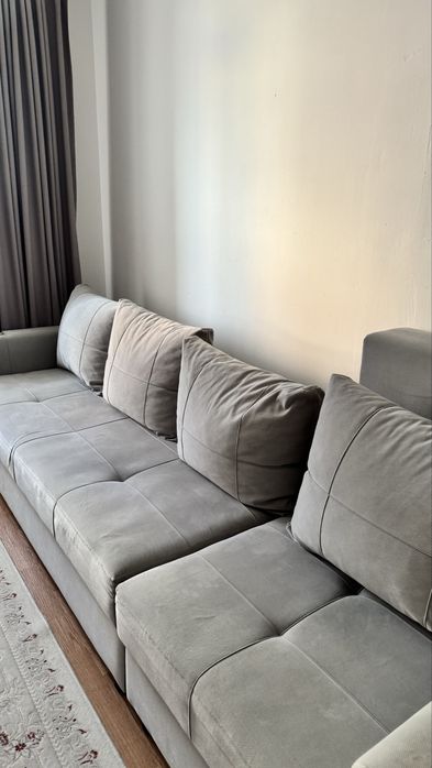 Продам диван в отличном состояний