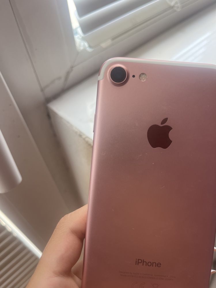 Iphone 7 в отлично състояние
