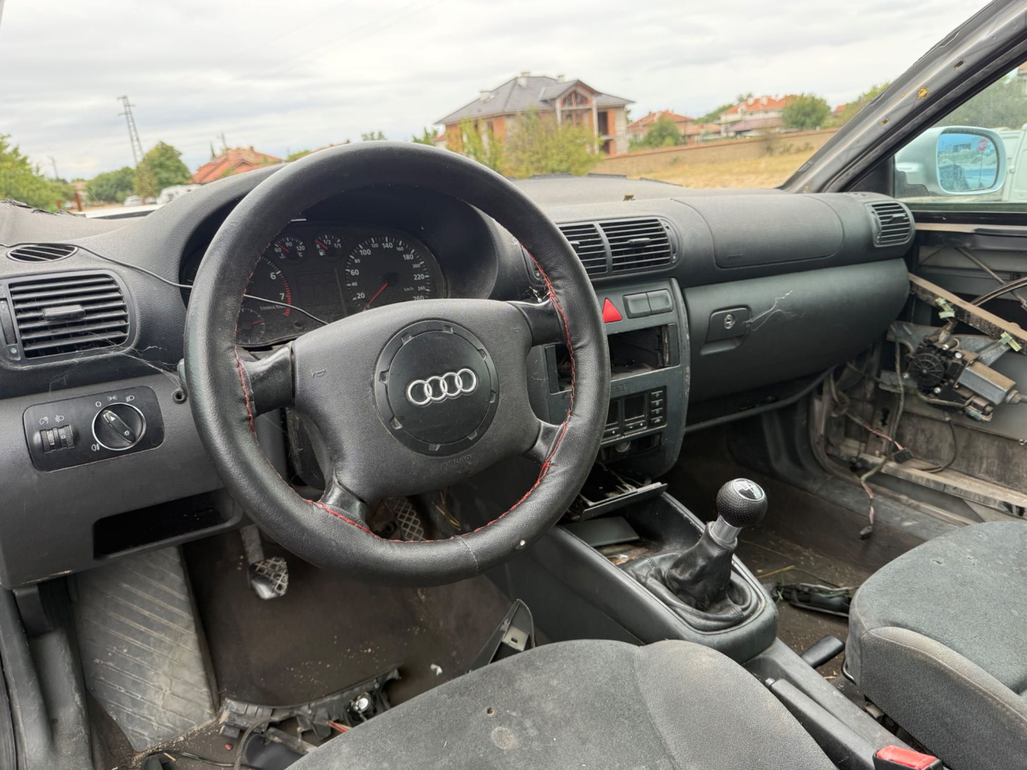 Ауди а3 1.6i на части / Audi a3 8l 1.6i