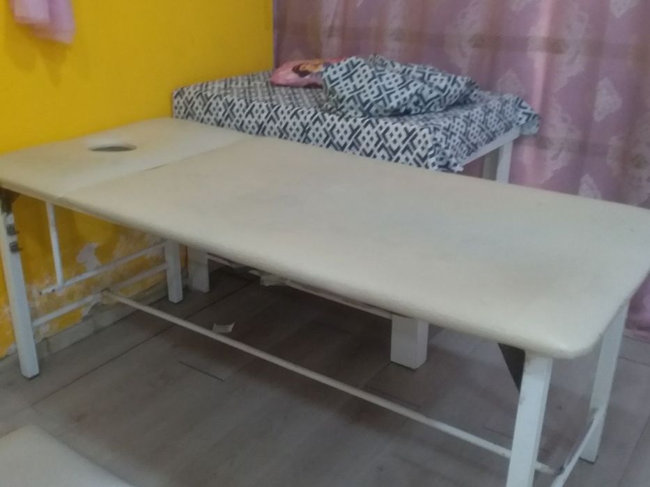 Массажный кушетка