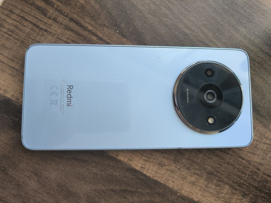 Vând Xiaomi Redmi A3 64GB Dual Sim