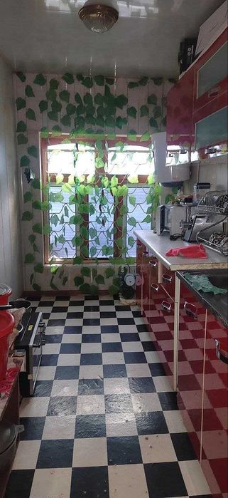 Келес спутник уй сотилади.